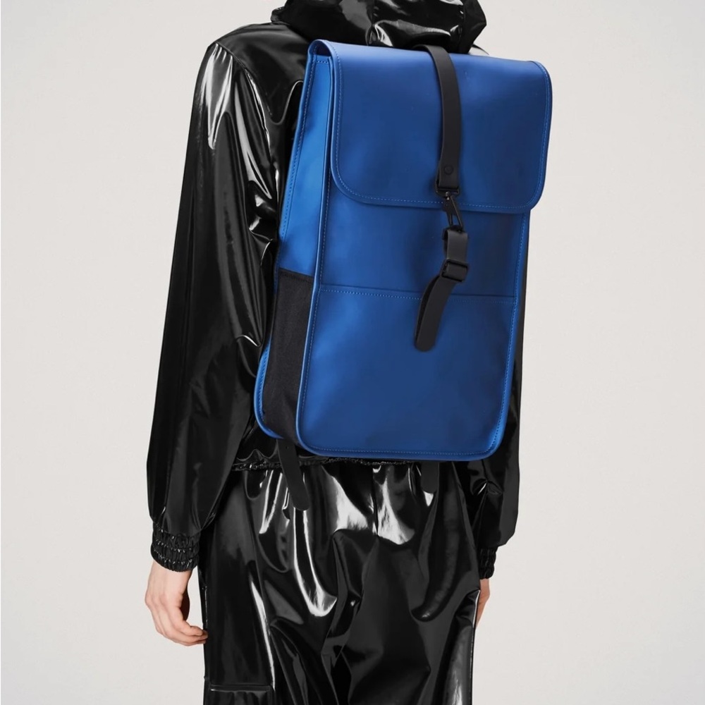 Rains backpack- blue